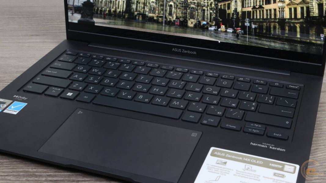 ASUS ZenBook 14X OLED2