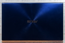 ASUS ZenBook 15 UX533FD