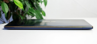 ASUS ZenBook 3 UX390UA