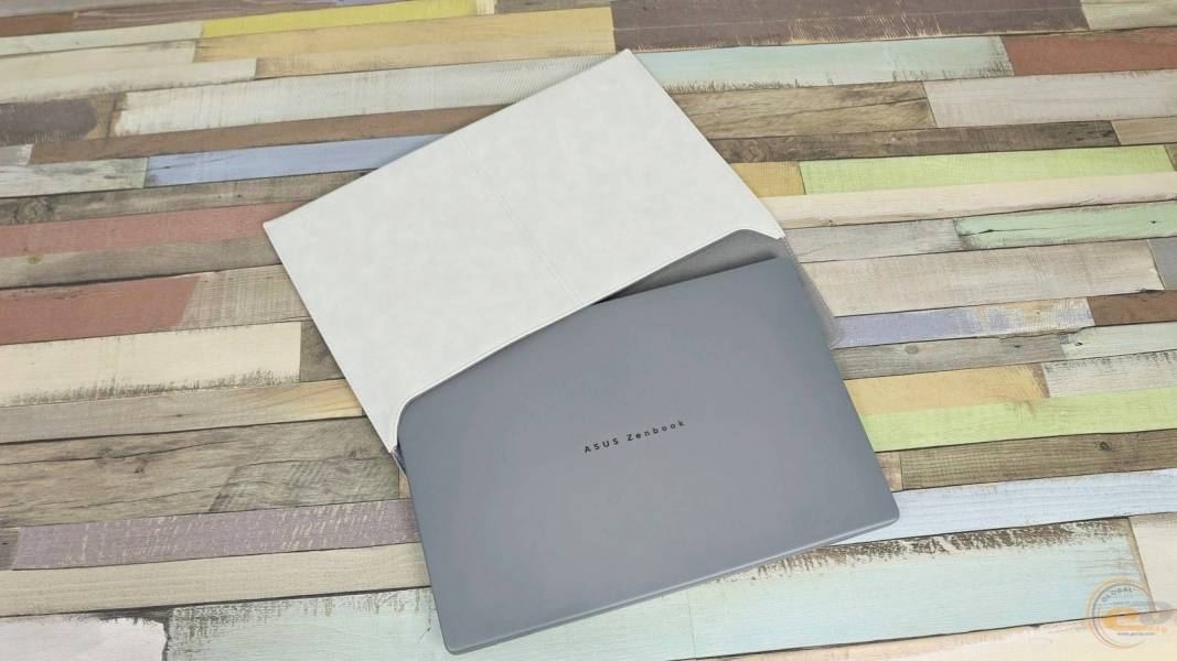ASUS Zenbook A14 UX3407RA-2