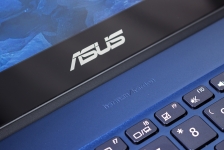 ASUS ZenBook Pro UX550VE-4