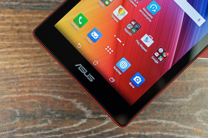 ASUS ZenPad C 7.0 1