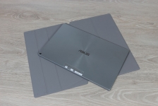 ASUS ZenScreen GO MB16AP