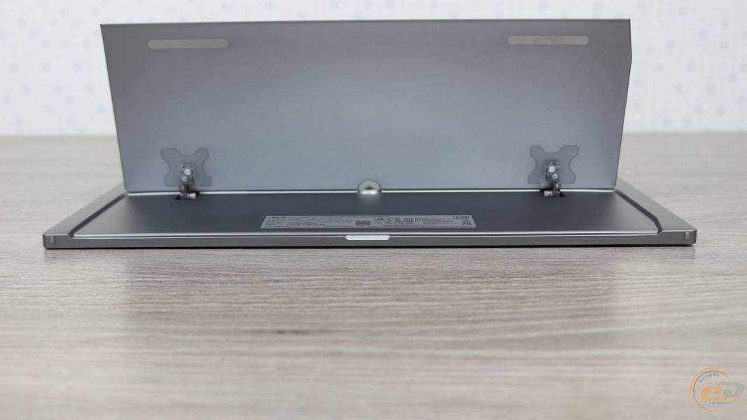 ASUS ZenScreen OLED MQ16FC-5