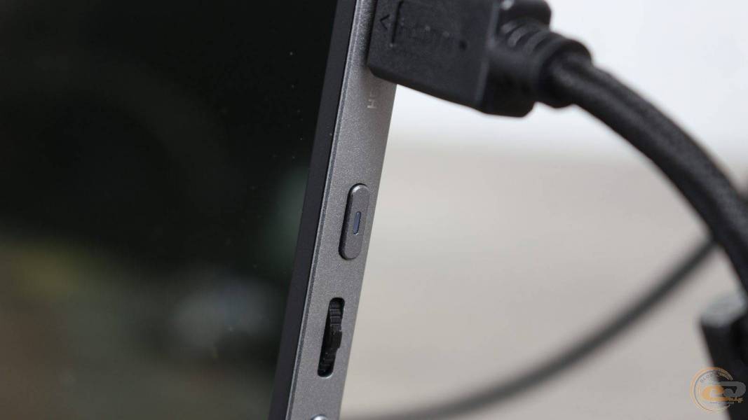ASUS ZenScreen OLED MQ16FC-6