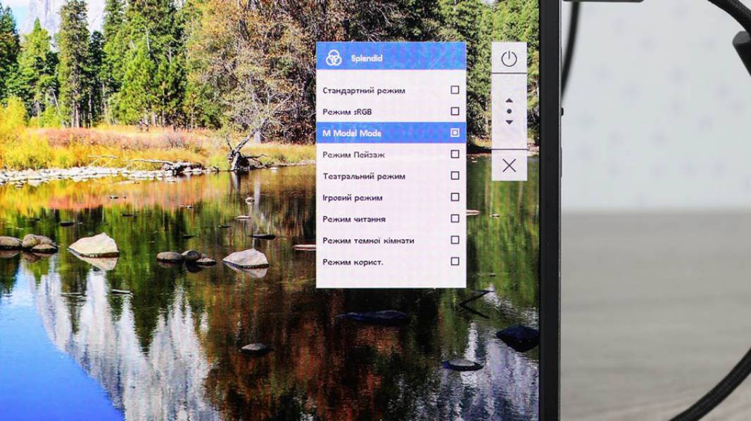 ASUS ZenScreen OLED MQ16FC-7