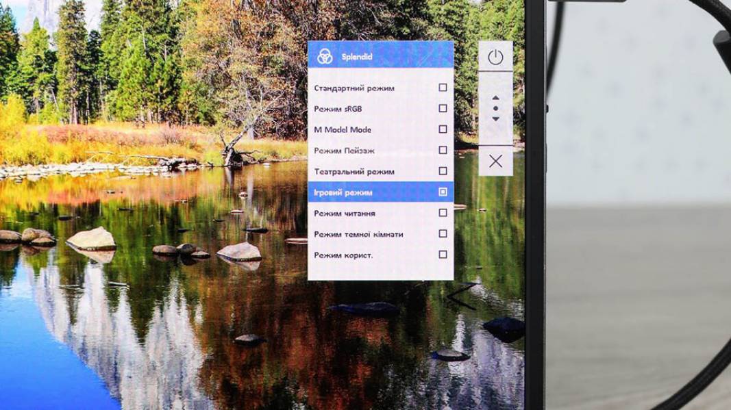ASUS ZenScreen OLED MQ16FC-7