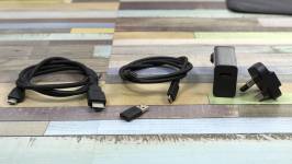 ASUS ZenScreen Touch MB16AHT-2
