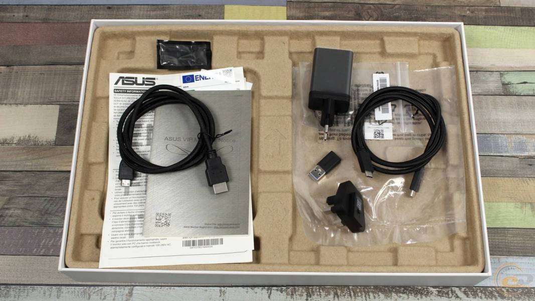 ASUS ZenScreen Touch MB16AHT-2