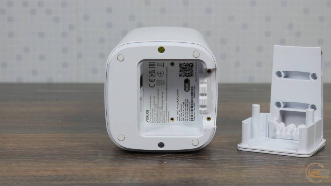 ASUS ZenWiFi BD4 Outdoor-3