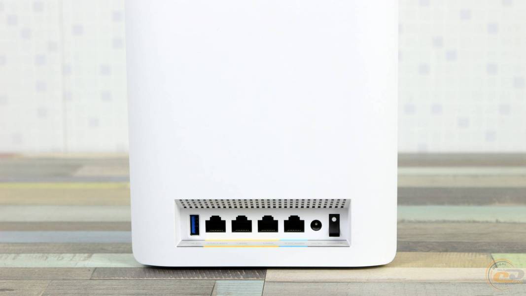 ASUS_ZenWiFi_BT8-3