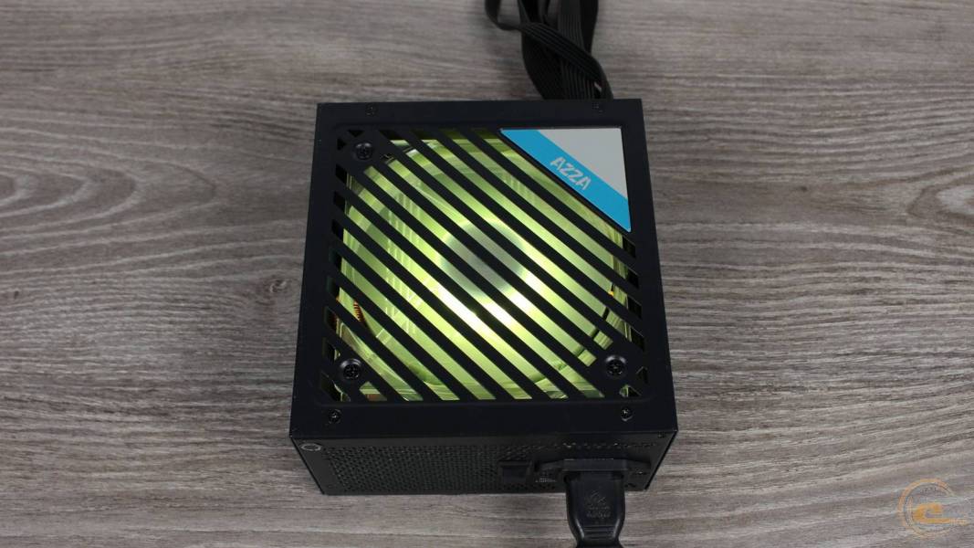AZZA PSAZ 750W ARGB-2