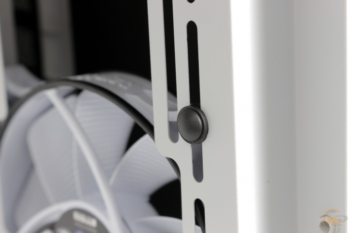 be quiet! Pure Base 500 Window White-10