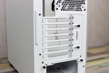 be quiet! Pure Base 500 Window White-3