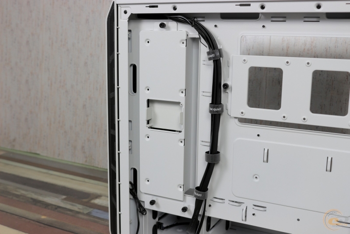be quiet! Pure Base 500 Window White-8