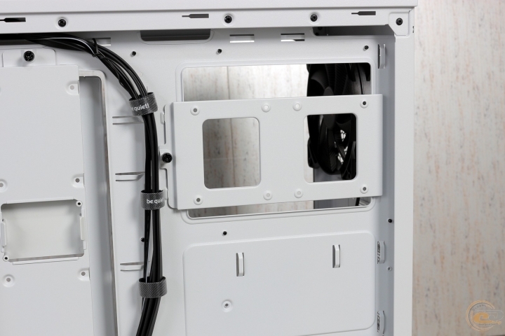 be quiet! Pure Base 500 Window White-8