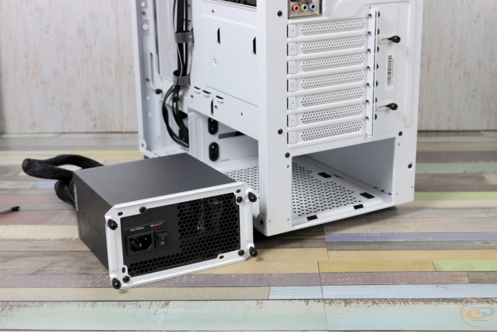 be quiet! Pure Base 500 Window White-9