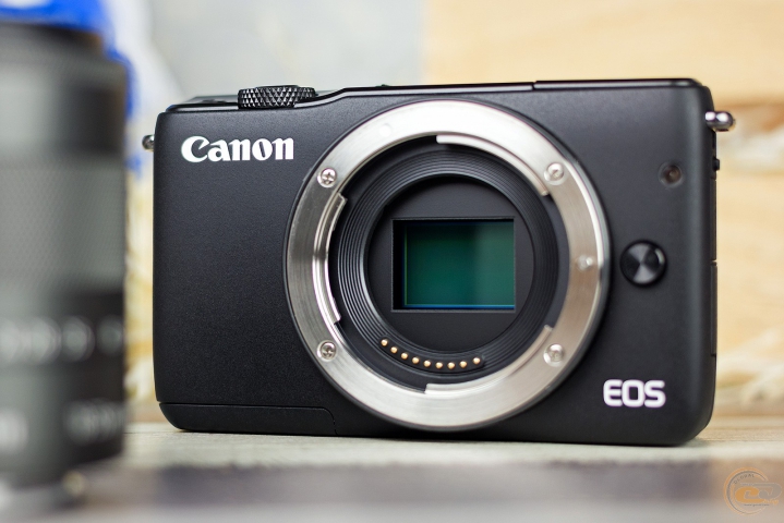 Canon EOS M10 1