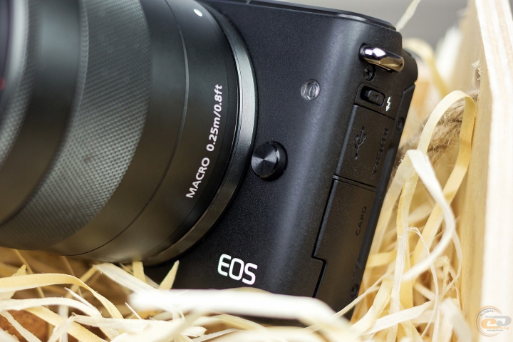 Canon EOS M10 1