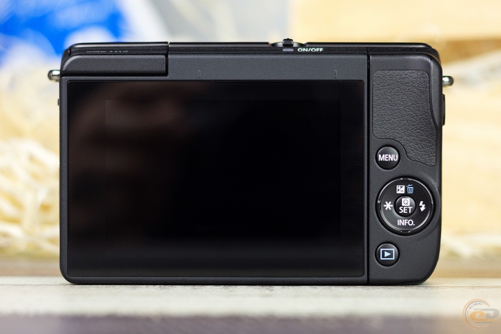 Canon EOS M10 1