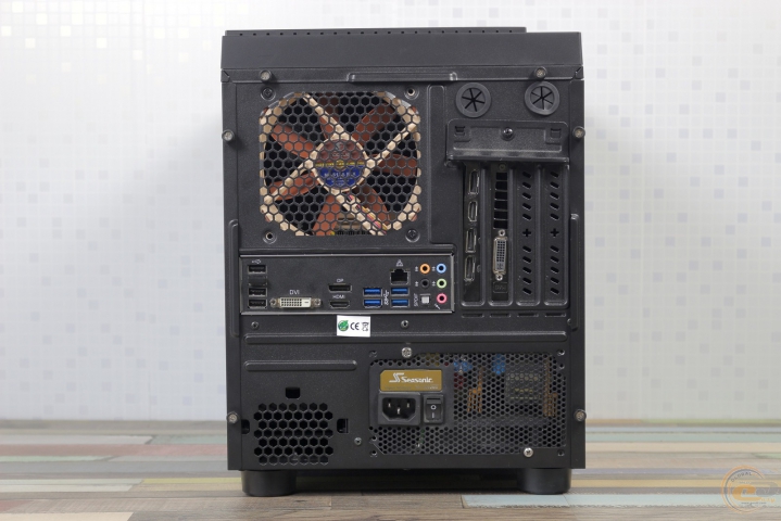 CHIEFTEC GAMING CUBE CI-01B-OP-2