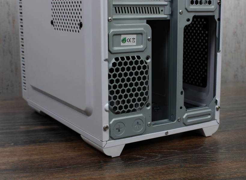 CHIEFTEC UNI UK-02W-OP2