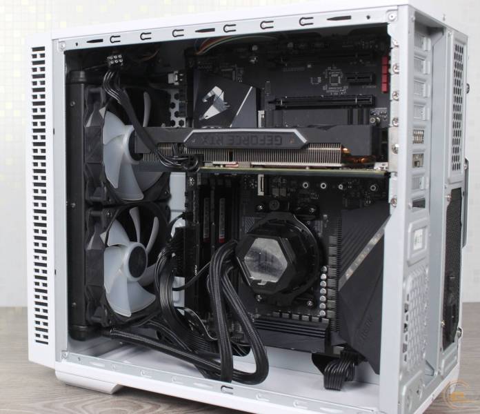 CHIEFTEC UNI UK-02W-OP4