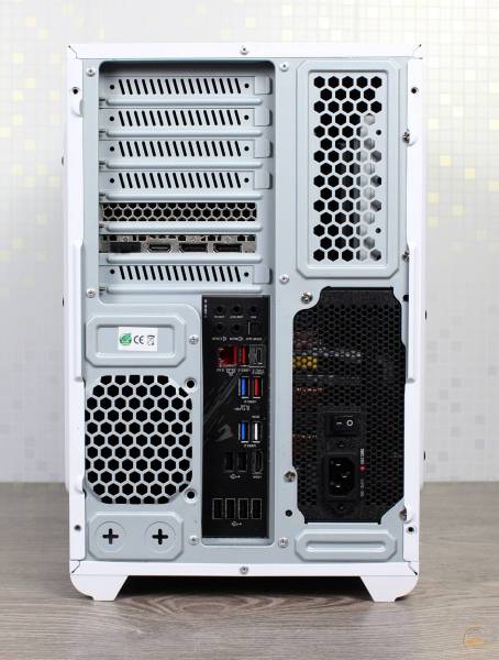 CHIEFTEC UNI UK-02W-OP4