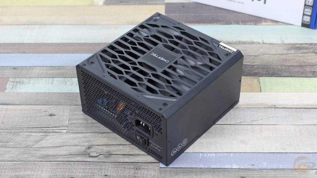 CHIEFTEC VEGA M 1000W-2