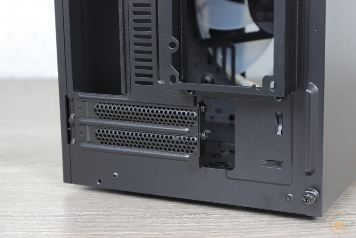 Cooler Master MasterCase H100-2