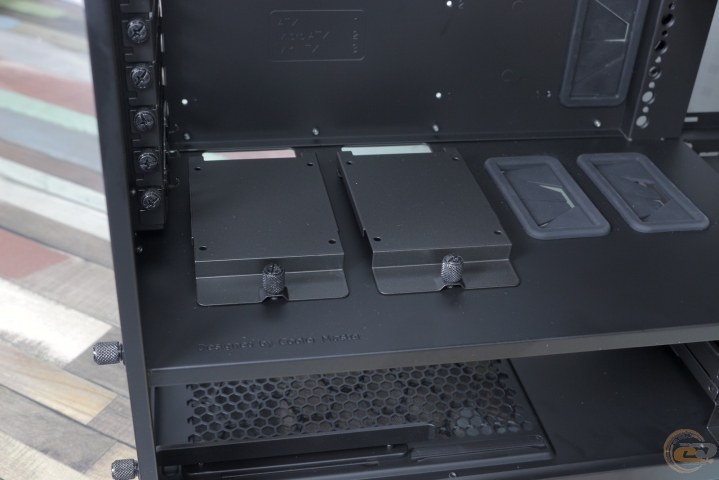 Cooler Master MasterCase Pro 5 NVIDIA Edition-6