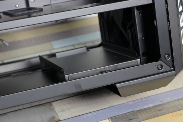 Cooler Master MasterCase Pro 5 NVIDIA Edition-7