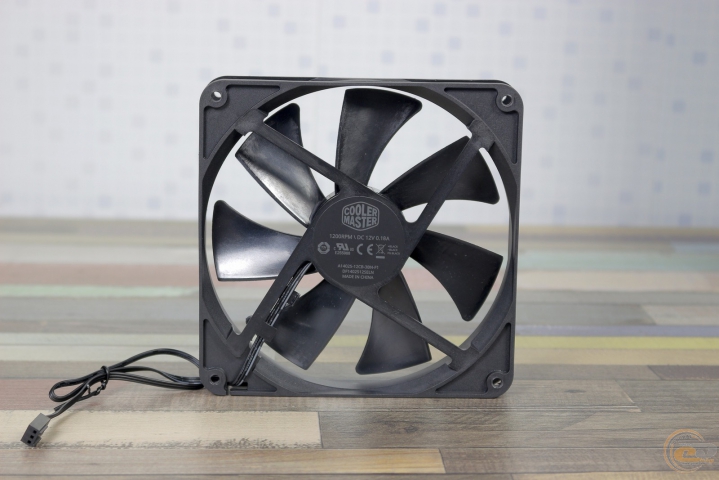 Cooler Master MasterCase Pro 5 NVIDIA Edition-9