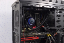 Cooler Master MASTERLIQUID ML240R RGB-1