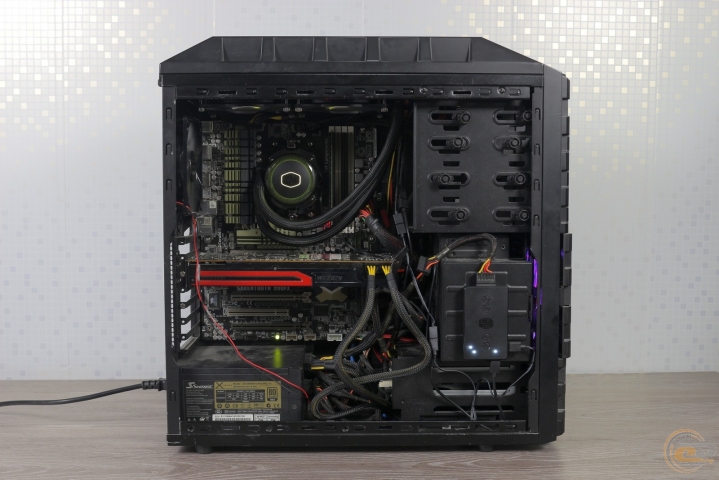 Cooler Master MASTERLIQUID ML240R RGB-1