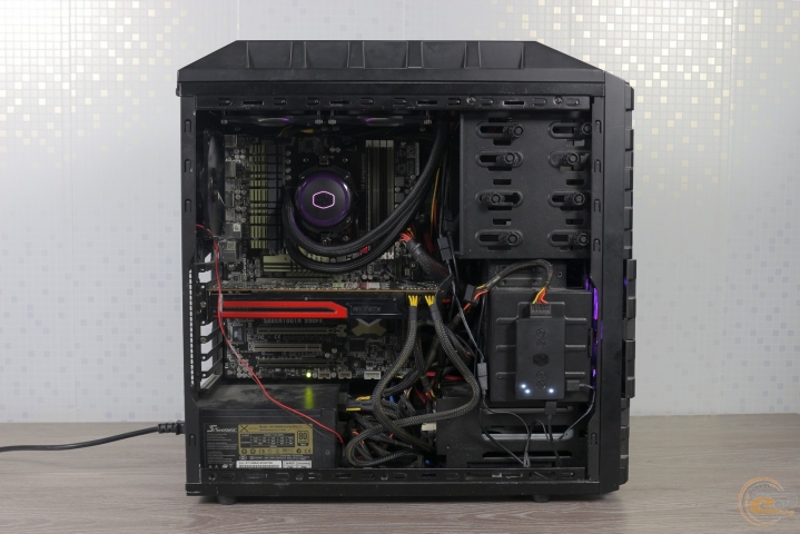 Cooler Master MASTERLIQUID ML240R RGB-1