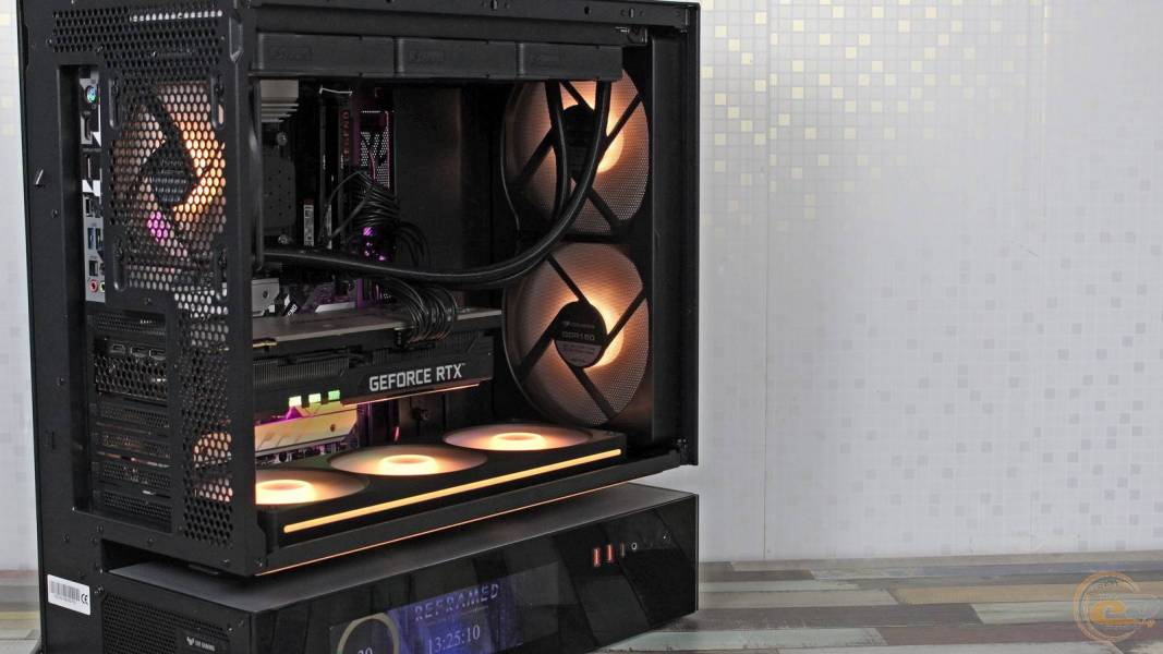 COUGAR CFV235 Mesh-10