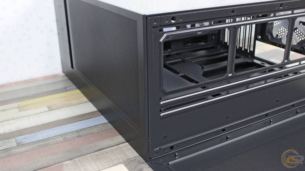 COUGAR CFV235 Mesh-2