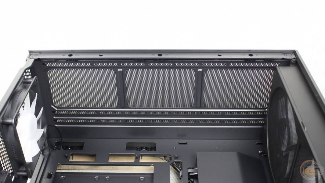 COUGAR CFV235 Mesh-2