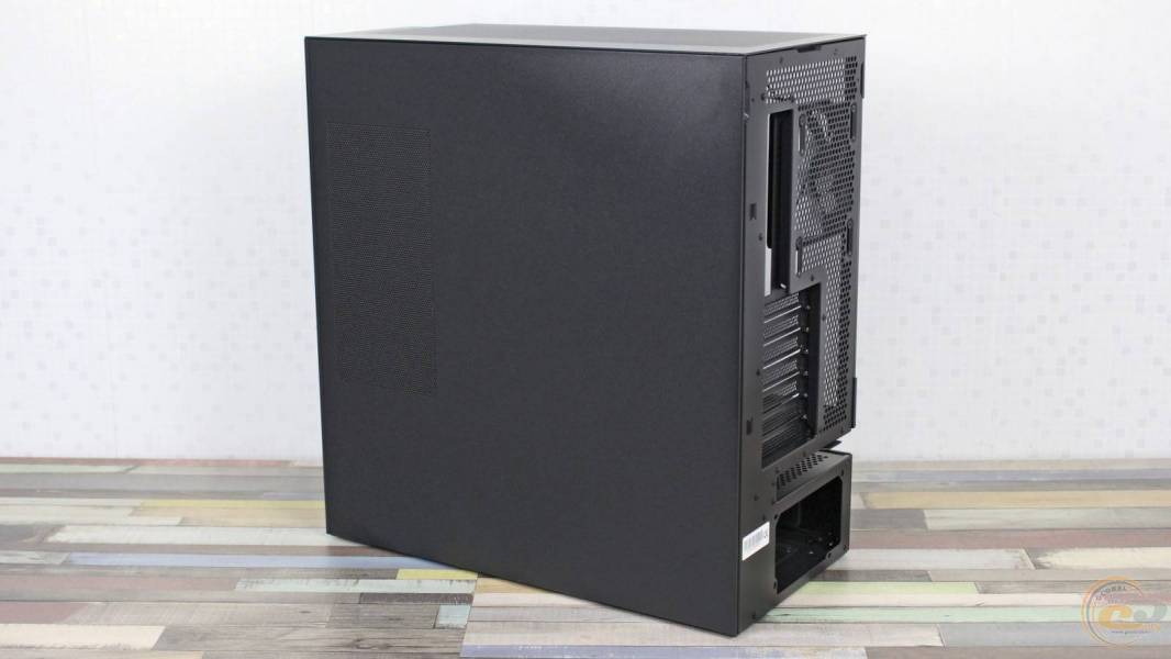 COUGAR CFV235 Mesh-4