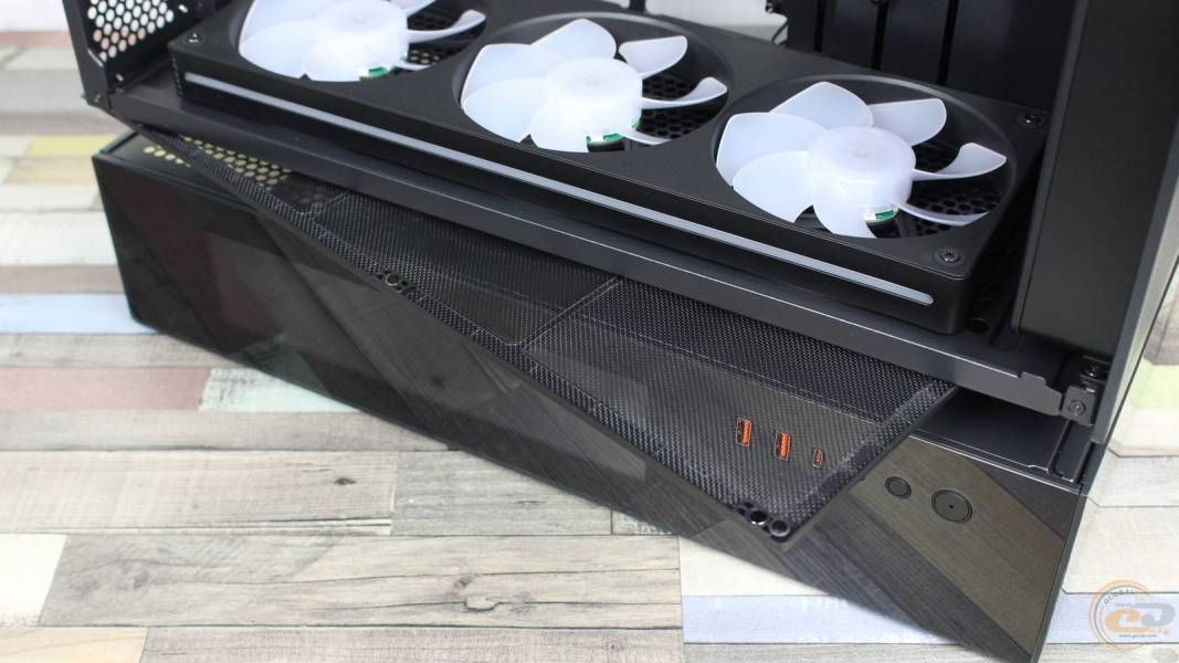 COUGAR CFV235 Mesh-7