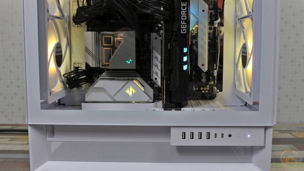 COUGAR OMNY X RGB-10