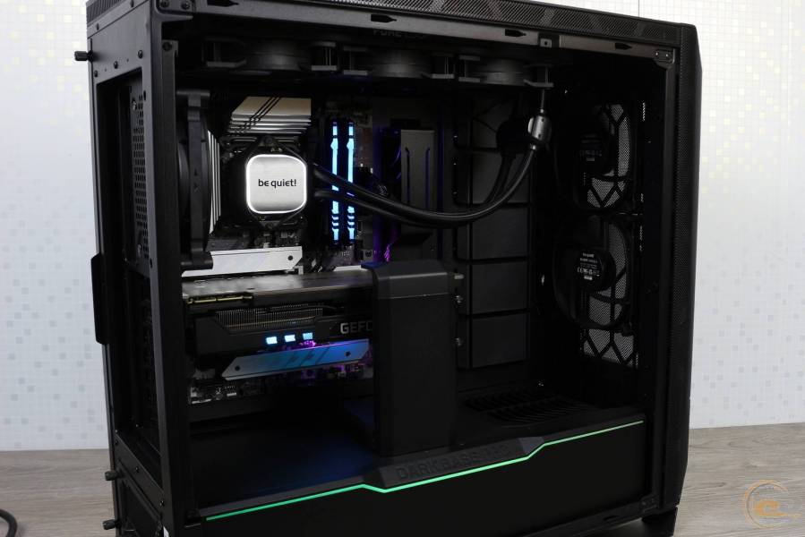 DARK BASE PRO 901-11