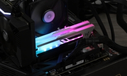 DDR4-3600 Acer Predator Apollo