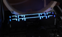 DDR4-3600 Kingston FURY Renegade RGB
