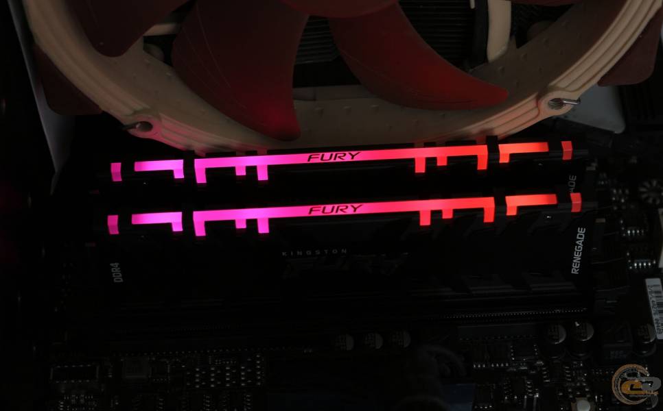 DDR4-3600 Kingston FURY Renegade RGB