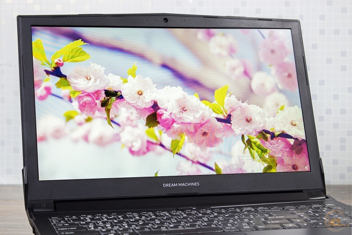 Dream Machines G1060-15UA32-3