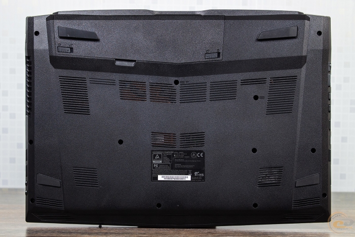 Dream Machines G1060-15UA32
