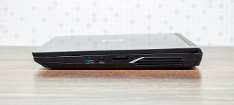 Dream Machines G1660Ti-15UA21-1