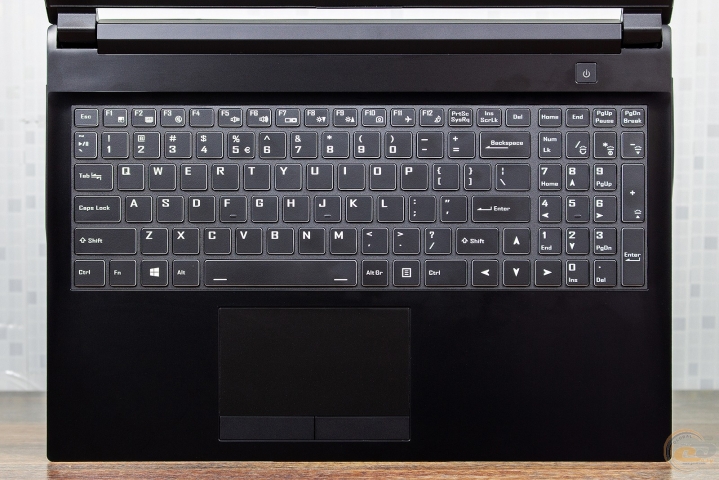 Dream Machines G1660Ti-15UA21